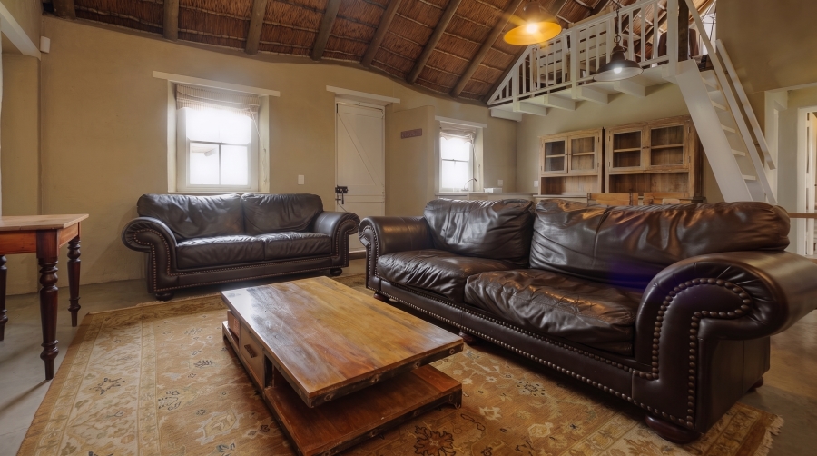 4 Bedroom Property for Sale in Struisbaai Western Cape